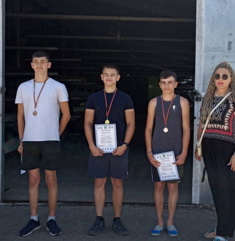 ���������� ������ ��������� 15 �������� ���� �� �������� ���������� �. ��������� �� ������ �� ��������� � �����