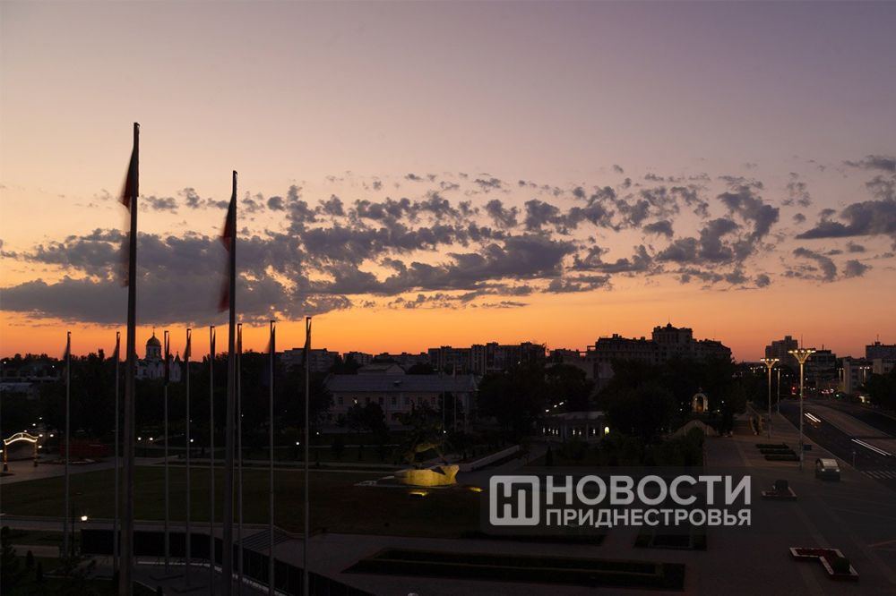 �� ���� 3 ���� ������������� ������ ������� ����� ������: ��������, ����, ������, ������, ���� � ������