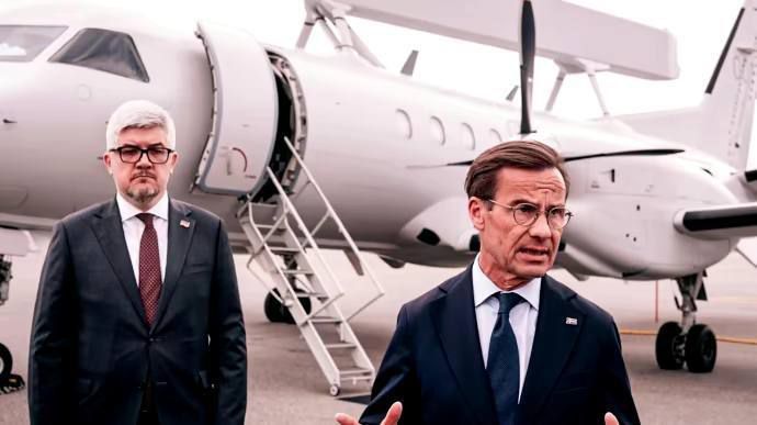 ������� ������� �� ����, � ��� �������� ��� � ������ ������ ������ �� ������, � ������� �����-��������� �������-�������� ������ ��� �����������