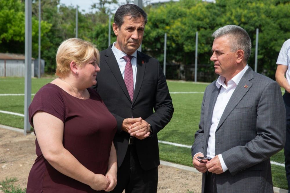 ��������� ����� �������������� ������� � ���������� ����� ������: