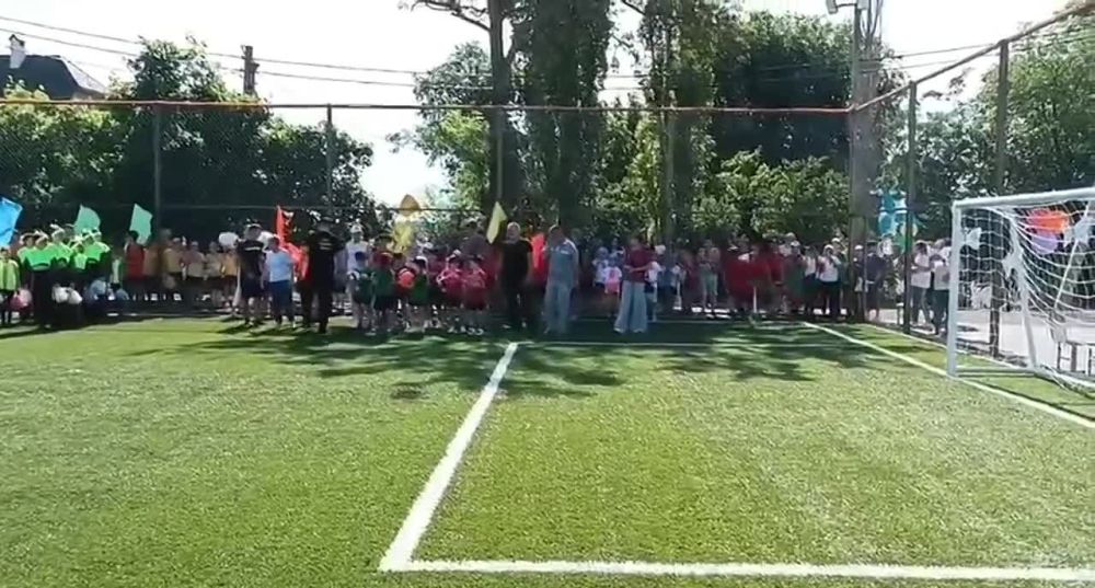 Новую спортплощадку сегодня открывают у бендерской школы №15