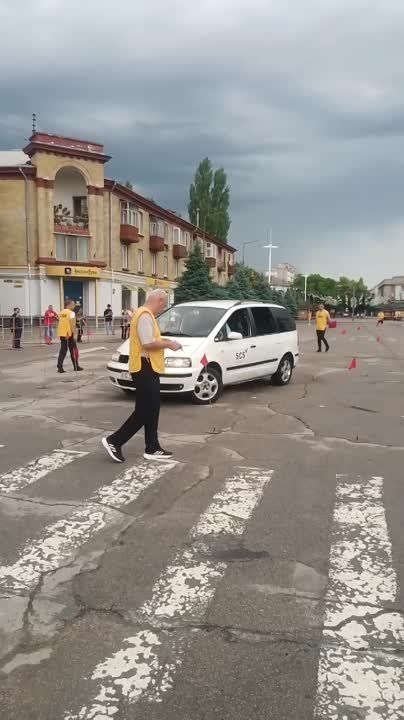 16 ����������, �� ��� - 5 �������, ���� �� ���������