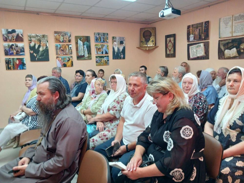 Сим малым хочу великое. Кинопоказ, приуроченный к 100-летию Покровской общины города Бендеры, состоялся в культурно-просветительском центре «Древнерусская книжница»