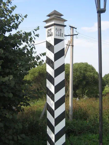 "����������� ������". �� ����������� ����� ��������� - ������� � ����� - ������� ��������� � ���� ���� ����������� ������, ���������� �� ����� ������ ���������