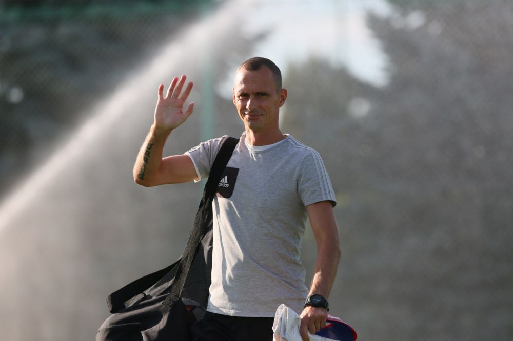 � 1 ���� ������ ������� ����� �������� ������ �������