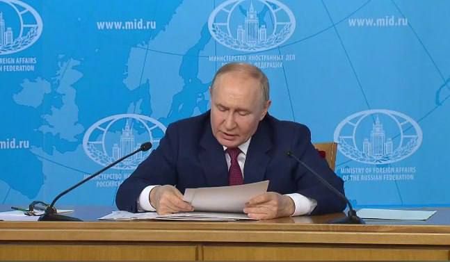 ��������� ������:. ������� ������� ������ ��� ���� �������� ������ �����������, �� ���� ����� � ���� ��������� � ��� ����� �� ��������������� �� �������������. ���� ���� �� � ��������� ���������, � � ��� ������������� ����������