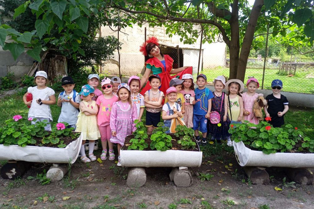 ����� 1700 ����� �������� � ������������ ��������