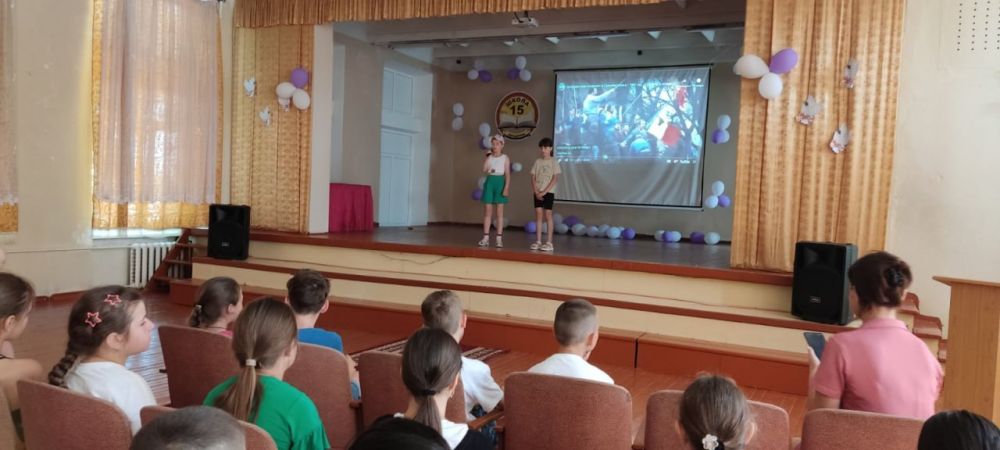 �� �������������. ���� ������� ������ "��������� ������" ����� �15 ������� ������� � �������������� ����������� "��� �������������", ������� ���������� ����������� ���� 1992 ����