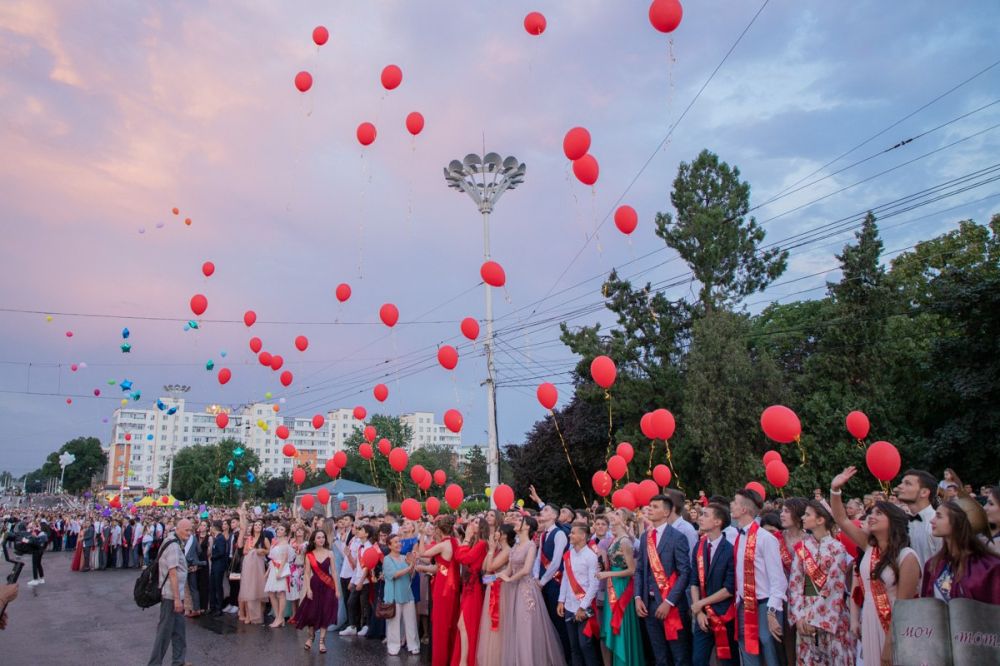 � ���� ���� ����� ����������� 118 ������� � 82 ���������� ����������