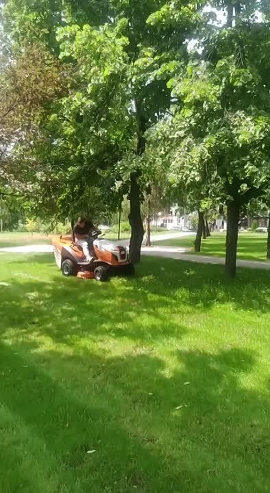 ����� �������� �������������