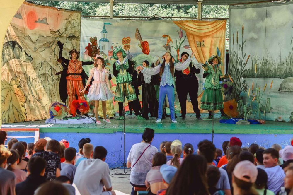 ������ ���������������� ������ ��������� �� ���������� � ������������� ����ջ