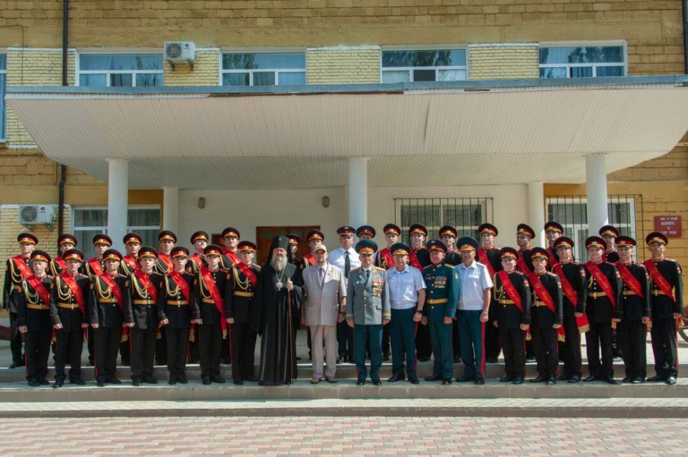 В ТИРАСПОЛЬСКОМ СУВОРОВСКОМ ВОЕННОМ УЧИЛИЩЕ ПРОШЕЛ ТОРЖЕСТВЕННЫЙ ПЯТЫЙ ВЫПУСК