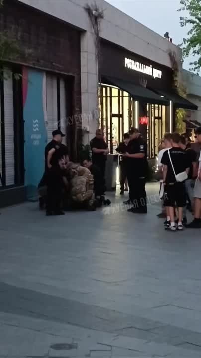 ����� ������� ����������� � �������� �������: ���������� ��� ������ � �������� �������� ������� � ������� ��� �� �����