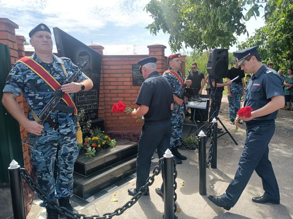 � �������� ������� ������ ����������� �������� �������, �������������� ������������� � 1999-�