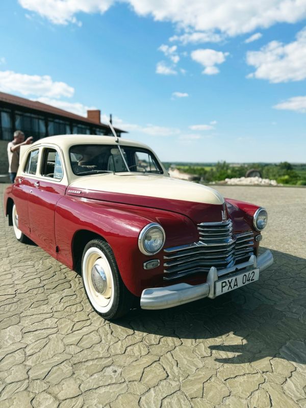 ��� - ������������ � ���������� "������", 1954 ���� �������, � ��� �� ����