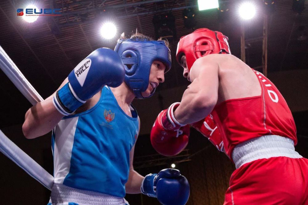 ��������������� ����� ������ ������ ����� � ����� ���������� ������ U17 � �������, ������� � ���������� ����� �� ������ 5:0