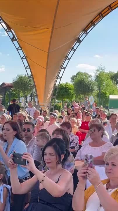 � ����� �������� � �������� ��������� �����������