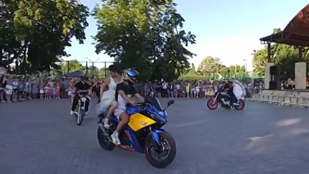 ������ ������ � ����� �� ����������