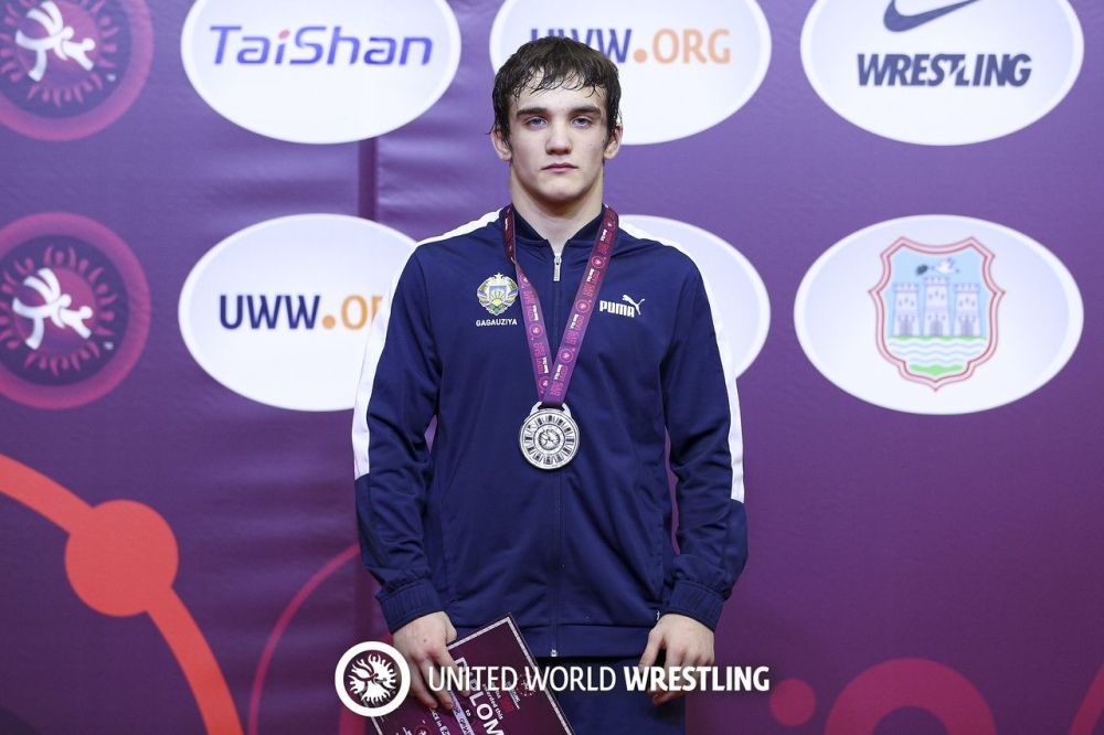 ����������� ������������� ����� ������ � ����� ��������� �������� � ���������� ������ ���������� ������ U20