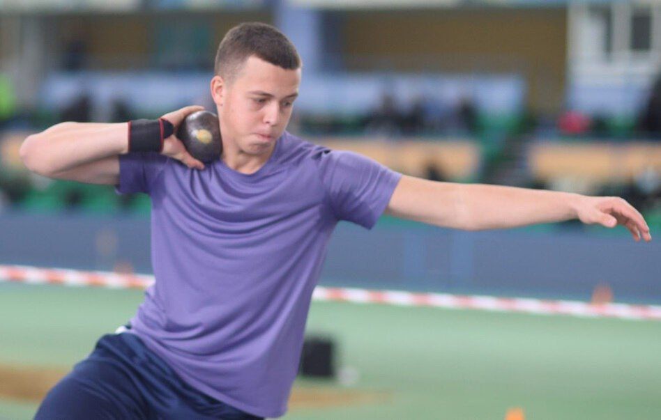 �� �������� ����!. ����������� ��������� ������ ����� ����������� ���� ������� ���������� ���������� ����� U 18. ���� �������� ������� � ������� ����� (57,38 �) � ������ � �������� ���� (18,94 �). �� ������������ ������ ���������� �������