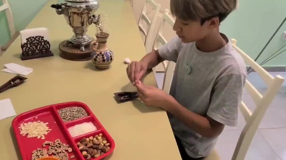 �����-����, �����-����� � ������ �����