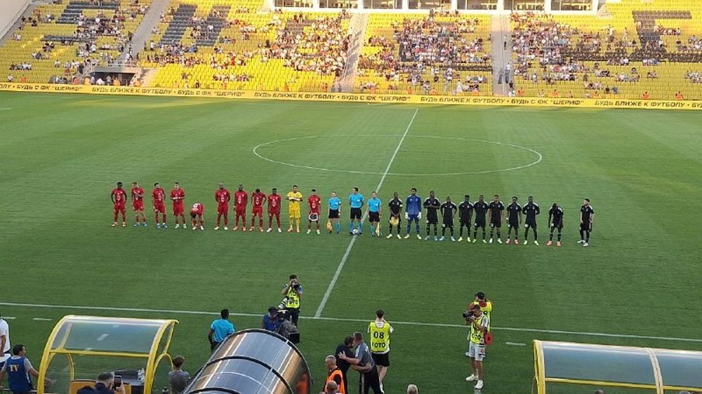 ���� ���� ������ � ���������: "�����" �������� ����������� ���� � "����" �� ������������