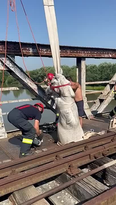 � ���� ����� � ����� ����� � ����������� ����� ������� �� ��������������� ����� ��� ����������� ����� �����������