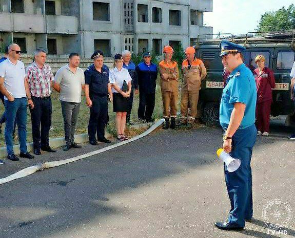 ����� ���� � �������� � ������� ����������� �������-����������� ������ � �������