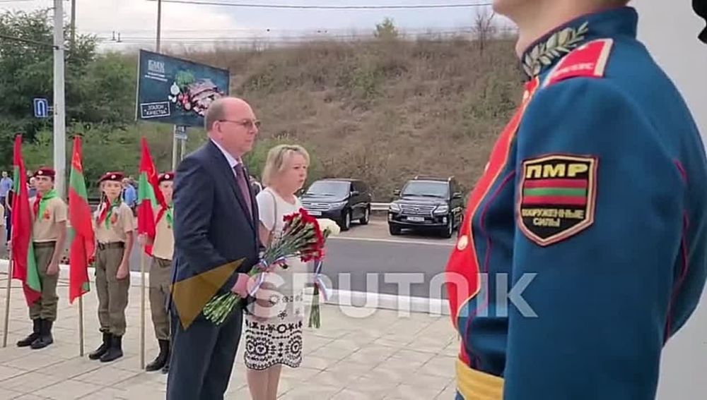 � ������������� �������� 32-� ��������� ����� ���������� �����������