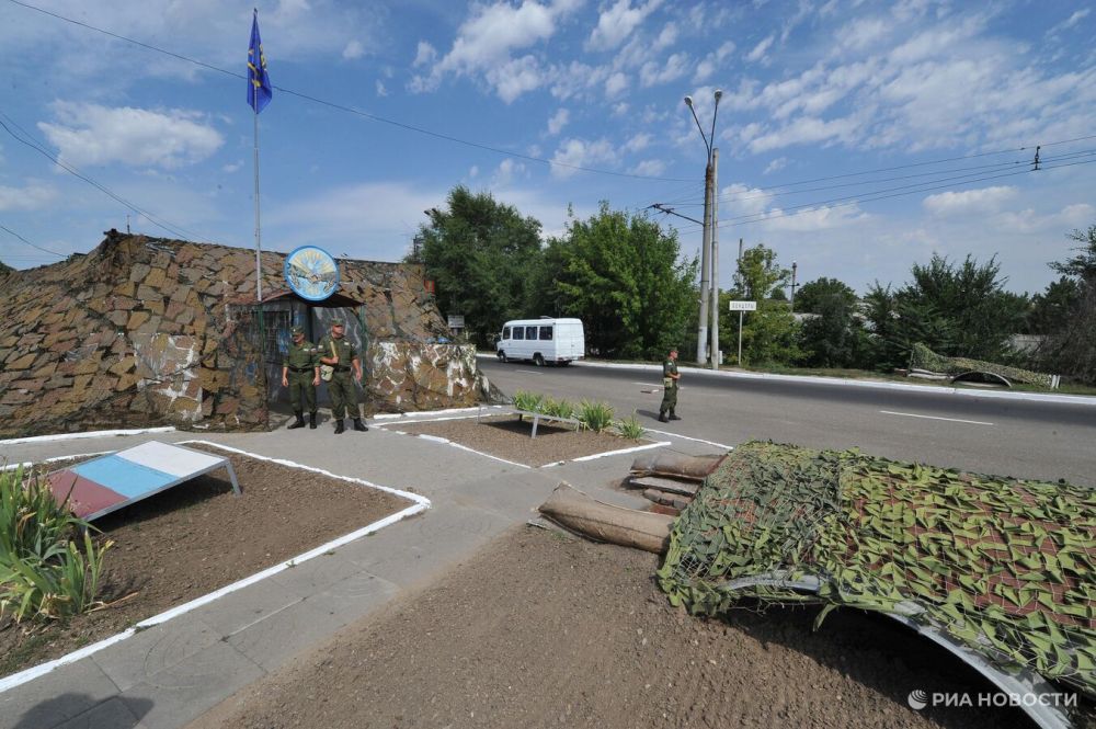 Спикер парламента ПМР Коршунов поблагодарил российских миротворцев за службу