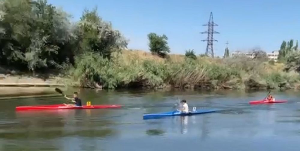 Юные гребцы соревновались в Днестровске
