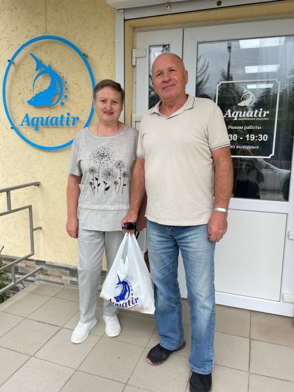 Это Николай Николаевич вместе с супругой