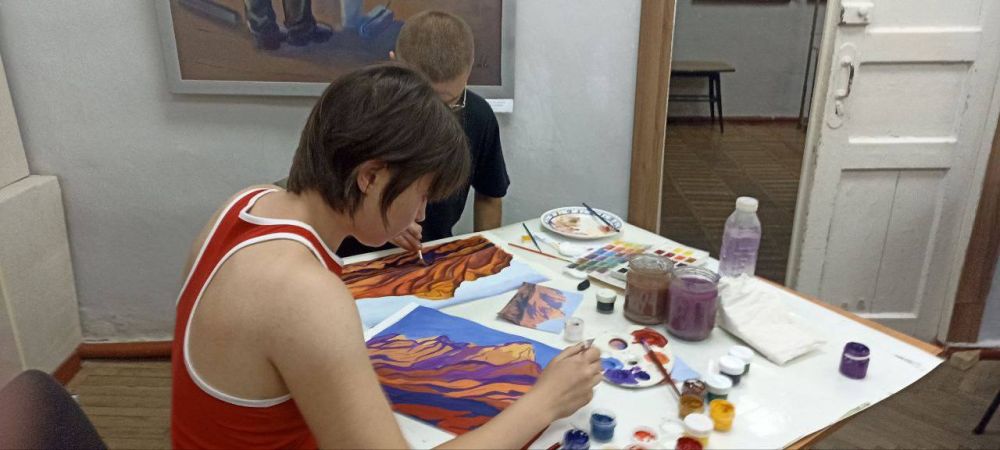 ���������� ������ ��������� ��������� ������� ������ ������� �������� � ��������������� �������������� ����� � �������� �����, ��� ����� - ���������