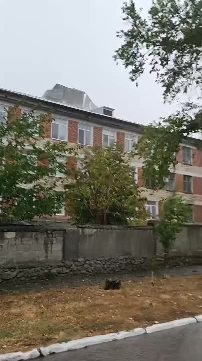 � 8-� ����� � ������� ������ �����