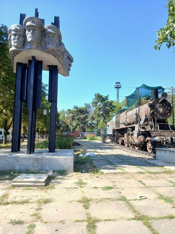 �������� �������������, ������, �������� ����� ����������������� � �������� ����� �������