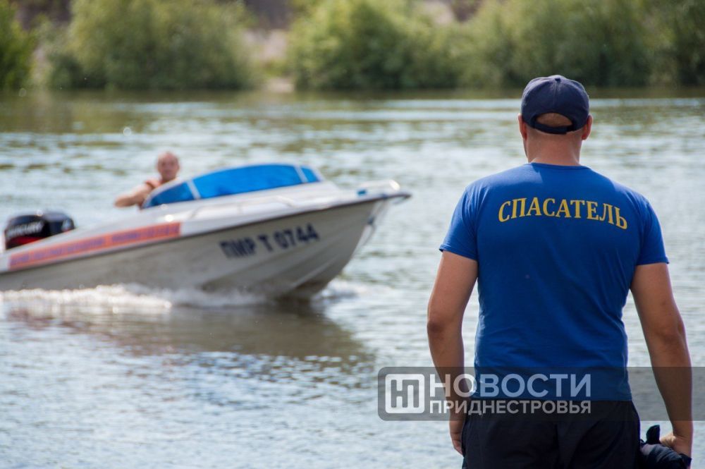 � 12 ������� � �� ��������� ���������� ������ ��������� ����� �������� �� ������ � 9:00 �� 20:30