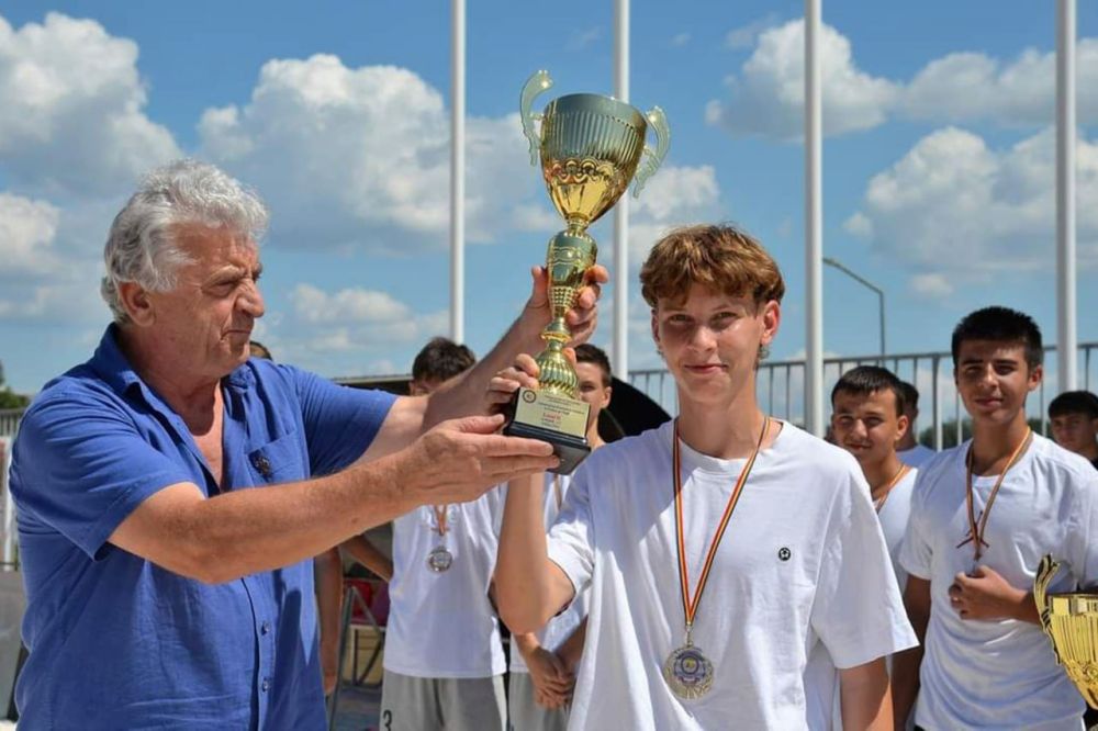 13 �������, ������� ���� ���