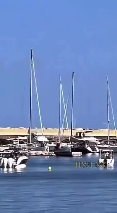 C������ ���� � ���� �� ����� ������� �� �������: ������������ Fouga Magister �������� �������� � ���� �������, ������������...