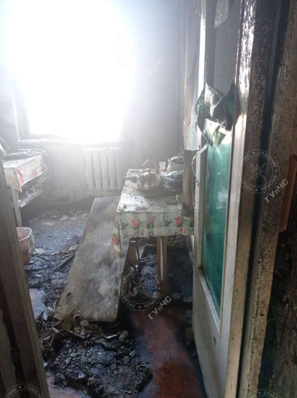 Нетрезвый житель Григориополя чуть не сгорел из-за упавшей свечи