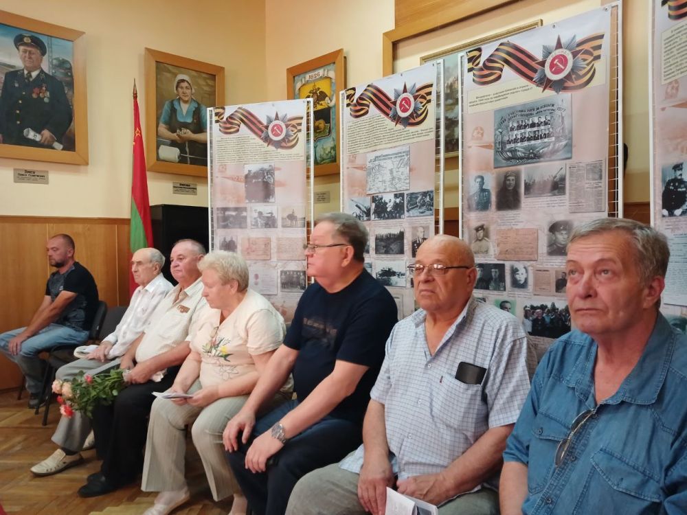 ���� ������ � �����. ������� ���� "���� ������ � �����" ������ � ���������� ��������-������������� �����. ����������� ���������� � 80-����� ������������ ������ �� �������-���������� �����������