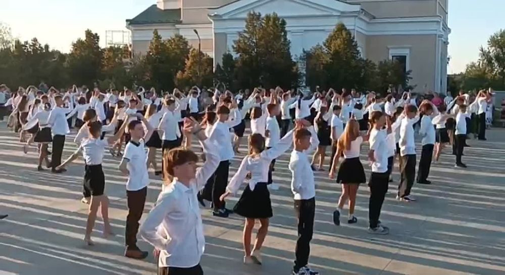 ����� 500 ������ � ������� ������� ����� � ���������� �����