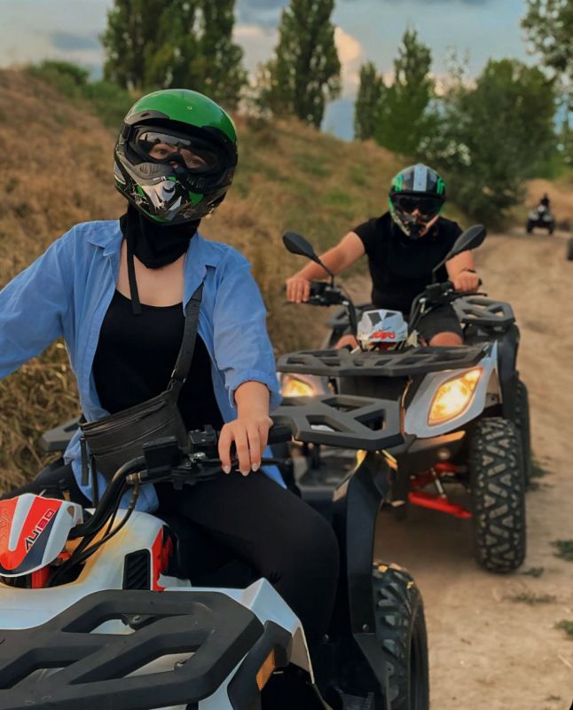 ���, ��� ����� � ���������� ��������� �����, ������ �� �����: ������� ��������, � ����� � �����, ����� ����� ������ ������� �� ������������