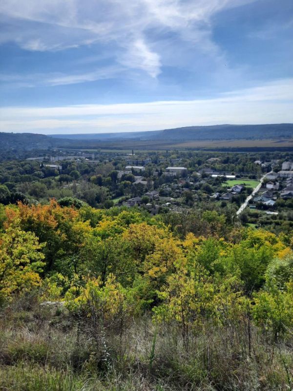 ���������� � �������:. ������ ���������� ������ � 1608 ��� � ������� ������������� �����. ��� ���� ���������, ��������, ������