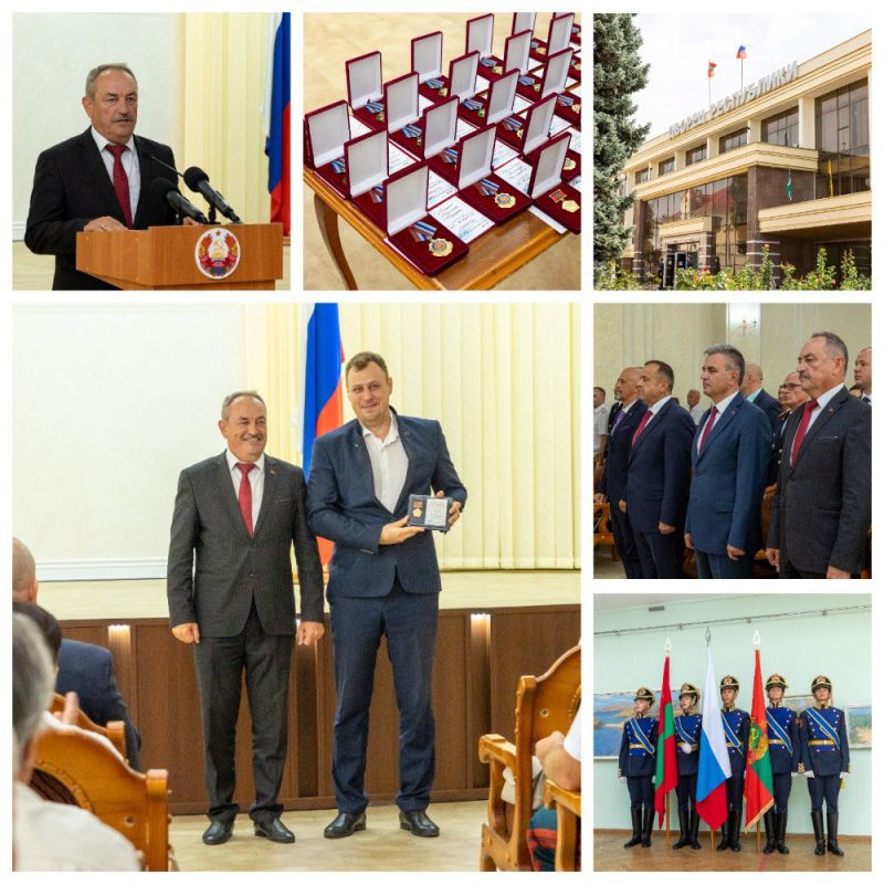 Награды ко Дню Республики