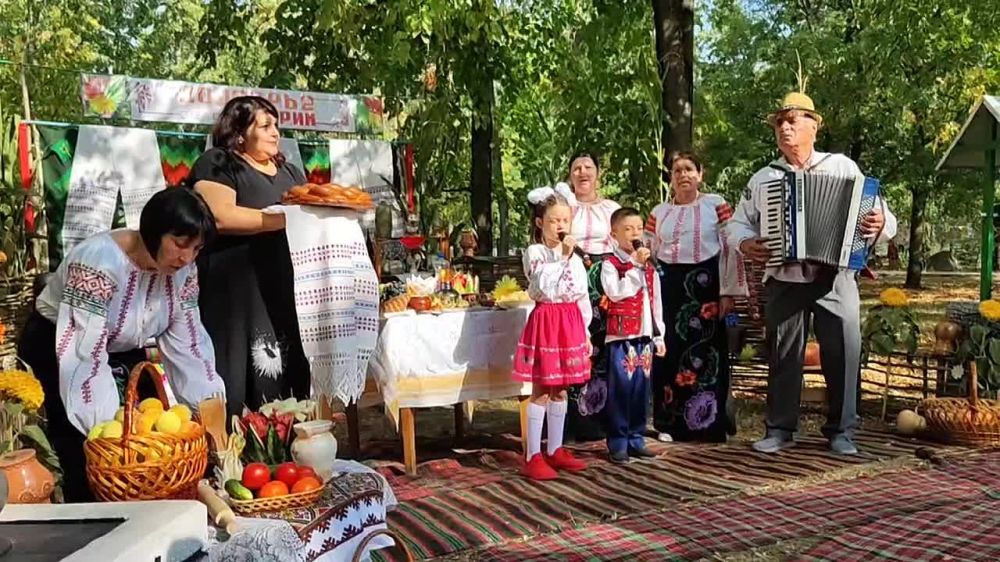 "��� ������ ��������, ��� ������ �����, �� ���� �������������, �������� �� �����"