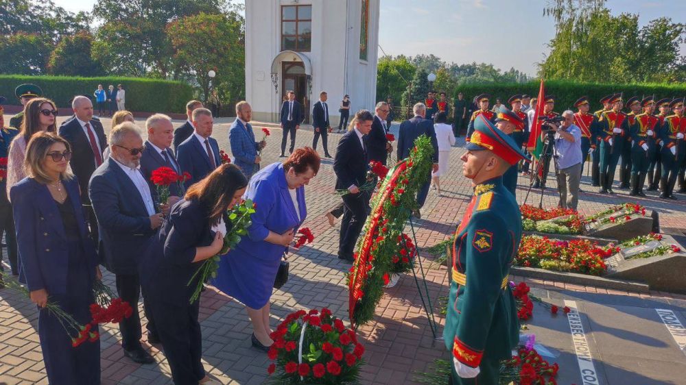 ����� �������� ������ ������� � ������������ �� ��� ����������