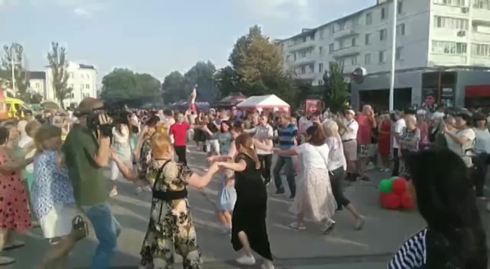 ����������������, ������������, � ��������� ������ �������� ����������� ����������� �������� ���� ���������