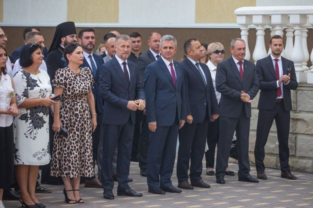 ��������� ��������� ��������� � ��������� ���������������� ��������������� � ������� ������ �������� ���� � ����������� ������������� ���������� �������