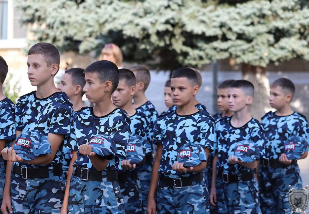 ������ ������ ��������� � ��������������� ��������� �������