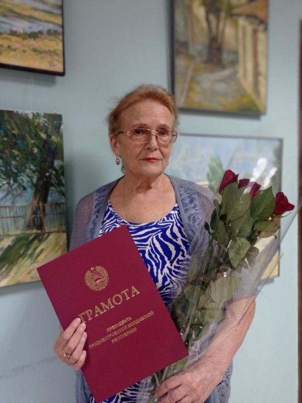На фото – тираспольчанка Тамара Гукасян, 75 лет